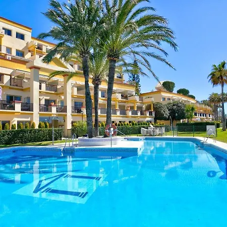 Apto Situado A 20 Metros De La Playa Con 3 Piscinas * Marbella