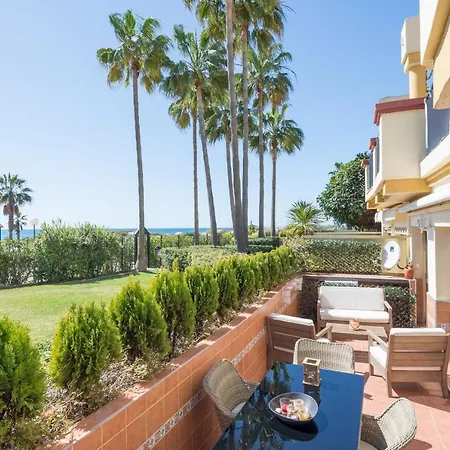 Apto Situado A 20 Metros De La Playa Con 3 Piscinas * Marbella